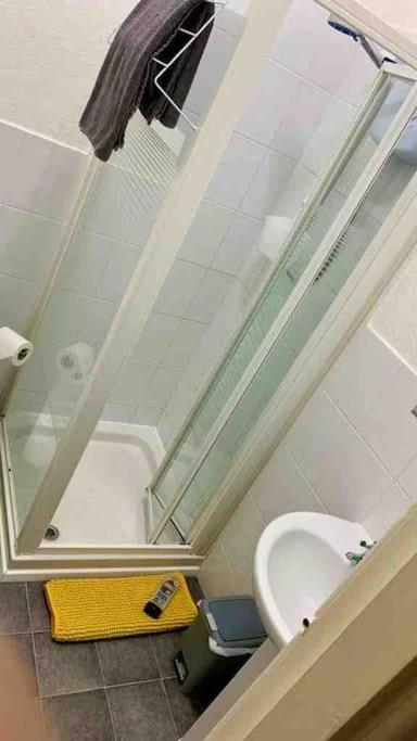1Studio Avenue House Scarborough Ngoại thất bức ảnh
